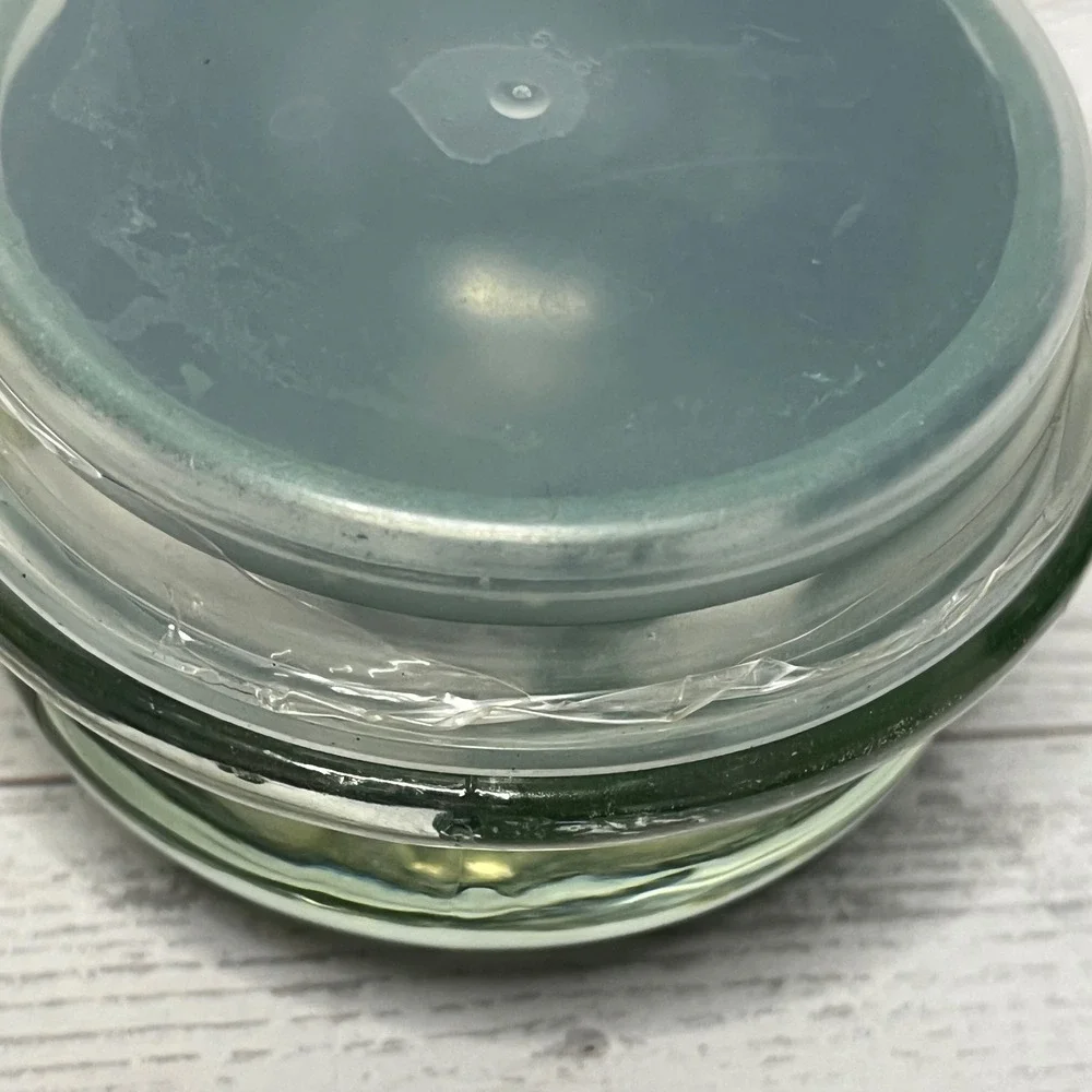 Unbranded vintage clear